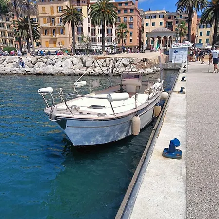 Apartment Luxury Cernaia Home Alloggio Di Charme Nel Centro Storico