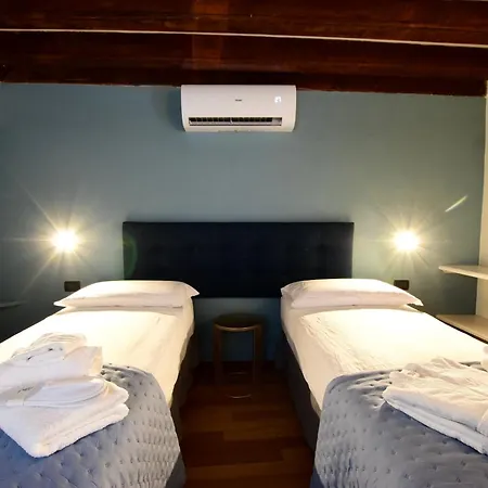 Luxury Cernaia Home Alloggio Di Charme Nel Centro Storico *