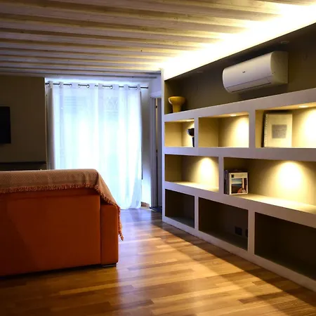 Luxury Cernaia Di Charme Nel Centro Storico Apartman *