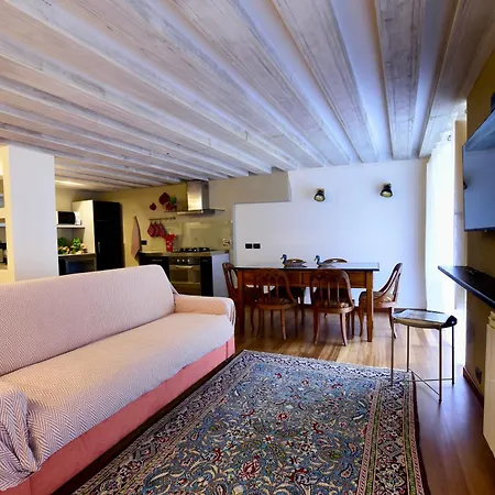 Luxury Cernaia Home Alloggio Di Charme Nel Centro Storico Appartement *