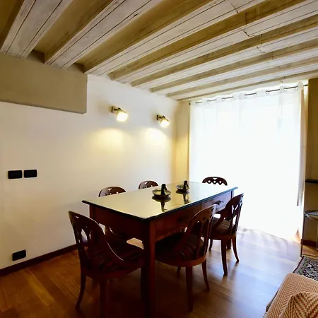 דירה Luxury Cernaia Di Charme Nel Centro Storico ג'נובה
